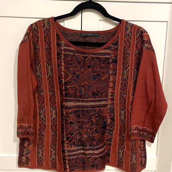 Size Medium Peruvian Connection Red Native American Pattern 3/4 Sleeve Top - Picture 4 of 4